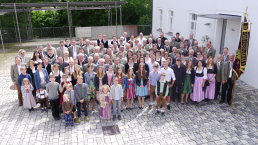 Vereinsfoto anläßlich 110 Jahre Hubertus Bergkirchen
